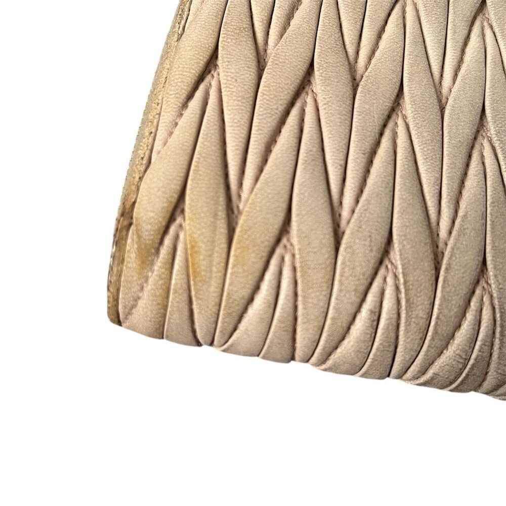 Miu Miu Women's Light Pink Zip-Around Wallet - Picture 4 of 11